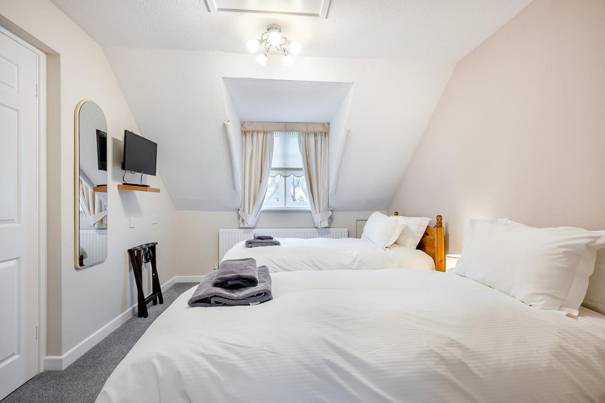 Elvington Cottage - Family-Friendly Cheerful House At The Heart Of The Cotswolds Bourton-on-the-Water Zewnętrze zdjęcie